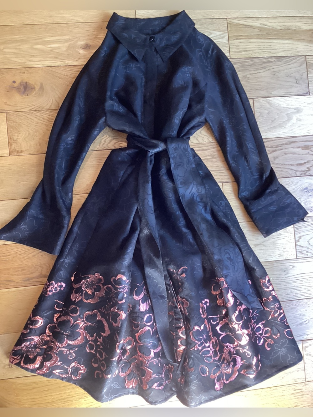 Teri Jon by Rickie Freeman Black jacquard cocktail dress w copper detailing